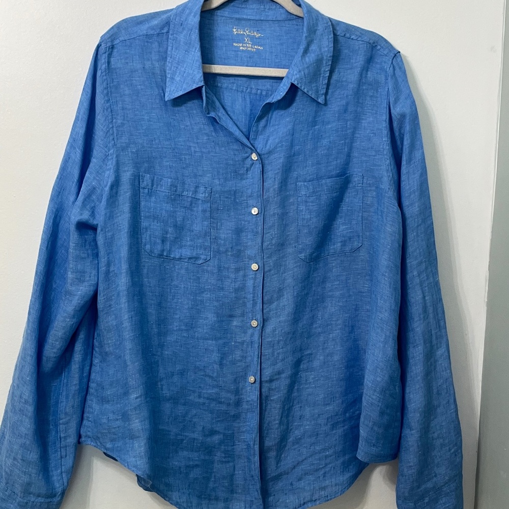 Lilly Pulitzer long-sleeve linen blouse. Size XL